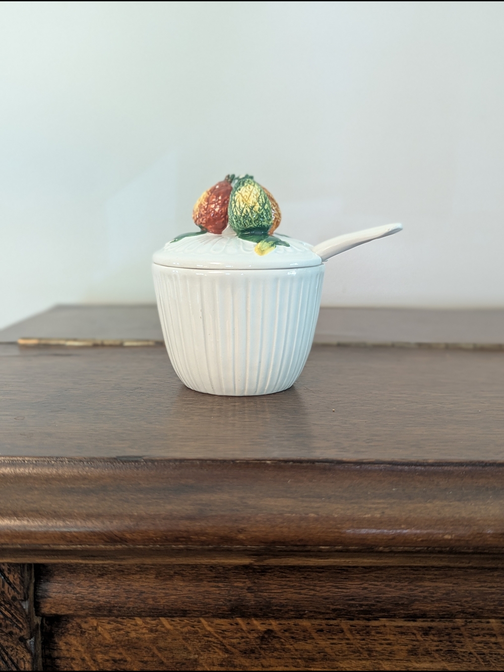 Italian Ceramic Ribbed Condiment Jar with Spoon - Picture 3 of 7